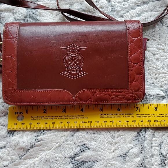 BelleRose vintage leather crossbody - Picture 2 of 10